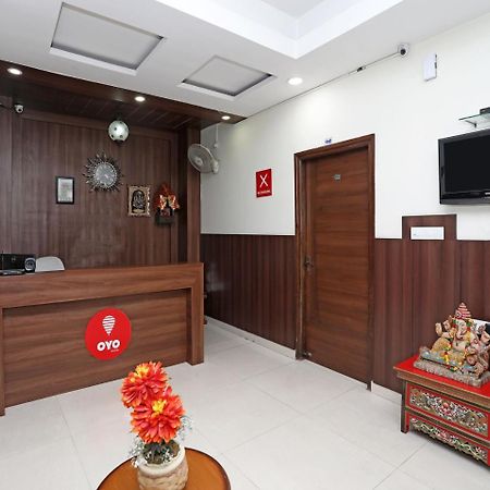 Oyo 680 Hotel Ranjana Heritage Lucknow Exterior photo