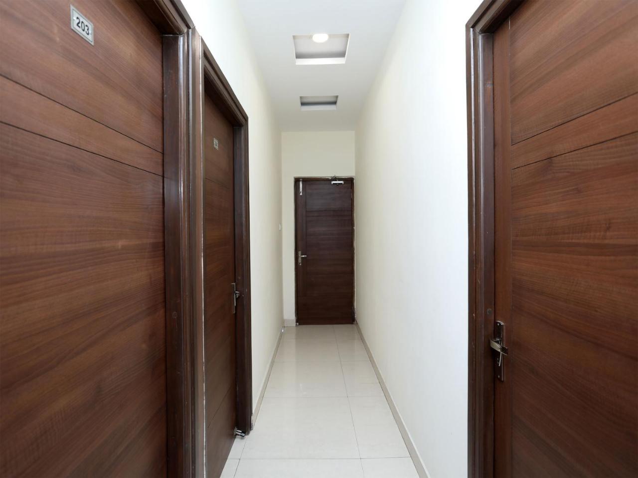 Oyo 680 Hotel Ranjana Heritage Lucknow Exterior photo