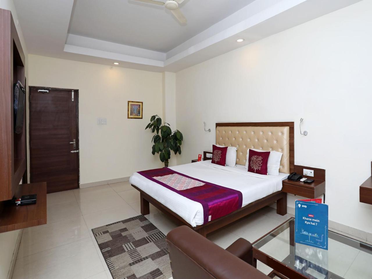 Oyo 680 Hotel Ranjana Heritage Lucknow Exterior photo